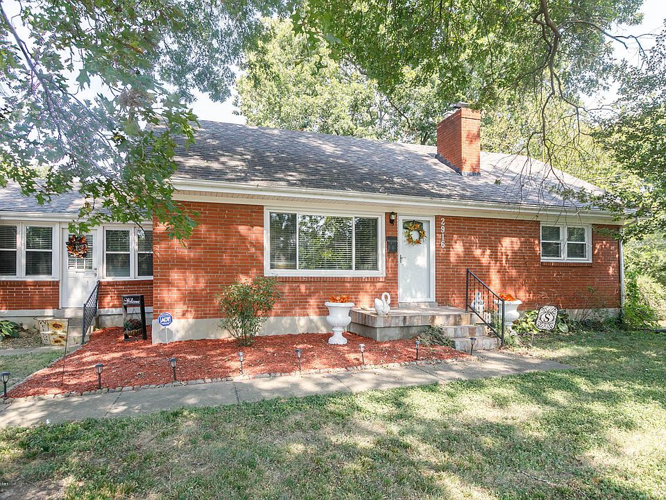 1st image of 2916 Bradford Dr