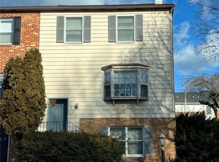 926 Meadowlark Dr, Harrisonburg, VA 22802