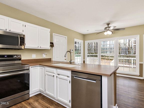 4th image of 6217 Leesburg Ln