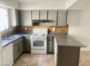 3500 Rio Robles Dr UNIT B, North Las Vegas, NV 89030