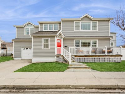84 Barnes Street, Long Beach, NY, 11561