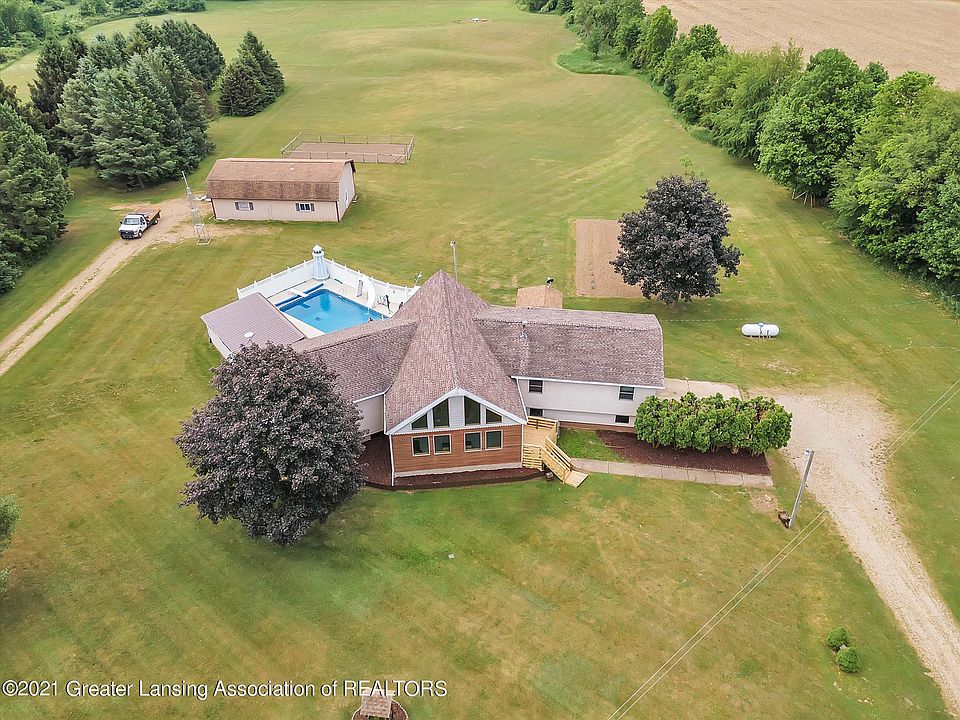 1st image of 5471 W Lawrence Hwy