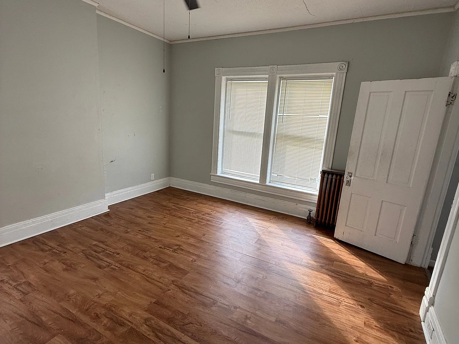 1 bed, 1.0 bath, $875 — Photo 3