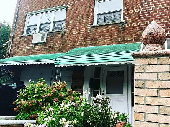 2nd image of 2737 Matthews Ave #2