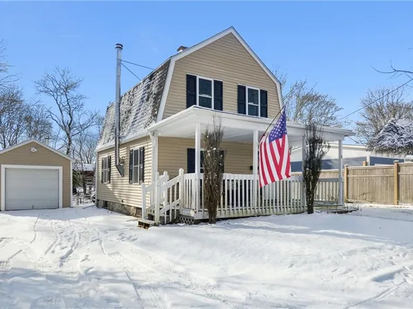 13 Hope Ct, South Kingstown, RI 02879