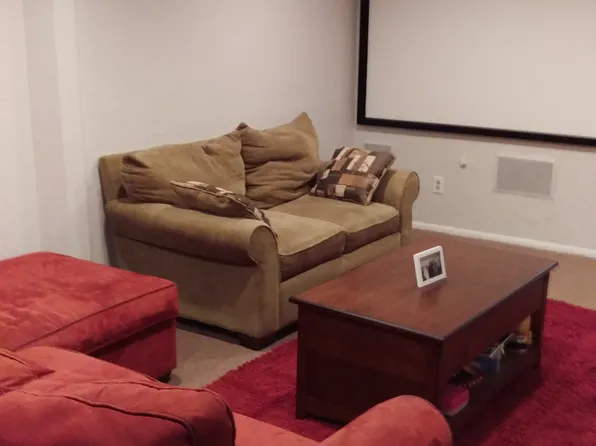 2387 E Maywood Dr, Salt Lake City, UT 84109