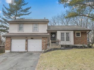 7918 Noland Rd, Lenexa, KS 66215