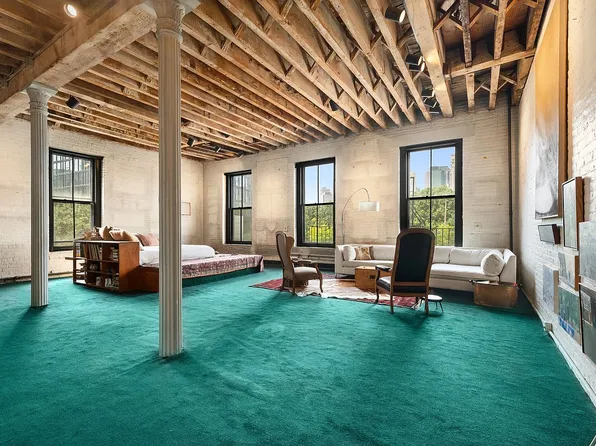 8 Old Fulton St APT 2S, Brooklyn, NY 11201