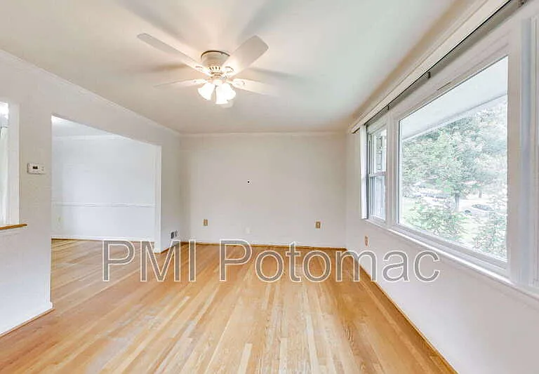 3510 Marlbrough Way — Photo 7