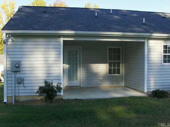 5th image of 42 N Sussex Dr