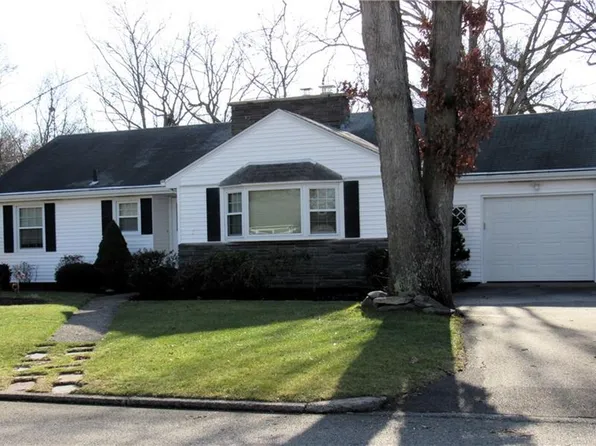 127 Eaton St, Pawtucket, RI 02861