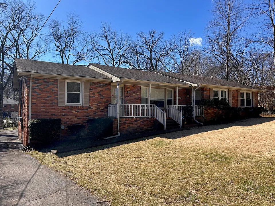 1398 Riverwood Dr