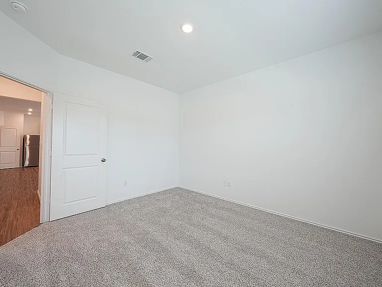 932 Mallow Rd — Photo 11