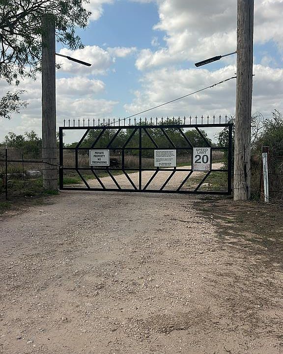 1st image of 313 County Road 313