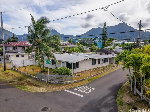 45-227 Mahalani Cir, Kaneohe, HI 96744