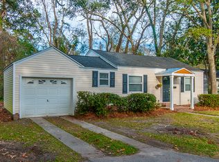 16 Paula Dr, Charleston, SC 29407