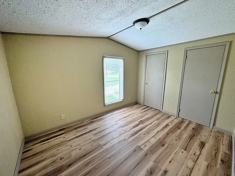 534 SE 650th Rd #5 — Photo 11