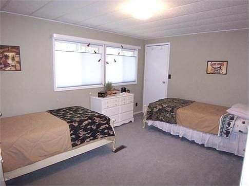 4th image of 1332 S Fun River Dr