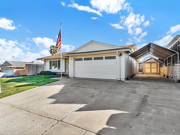 3rd image of 10143 Maple Tree Rd