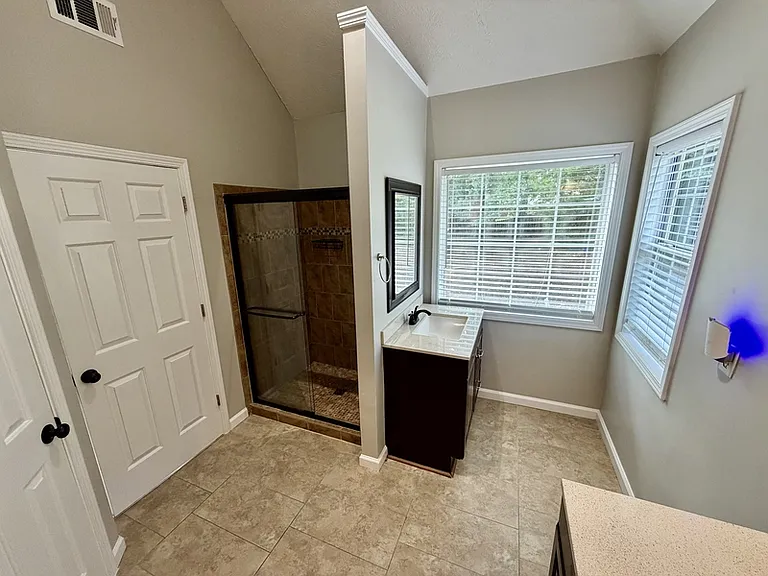212 Kensington Trce — Photo 19