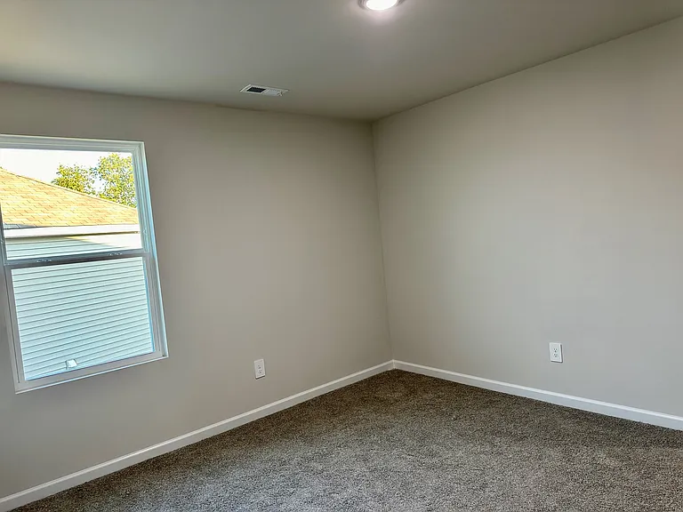 365 White Birch Ln — Photo 9