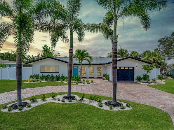 6709 Cardinal Dr S, Saint Petersburg, FL 33707