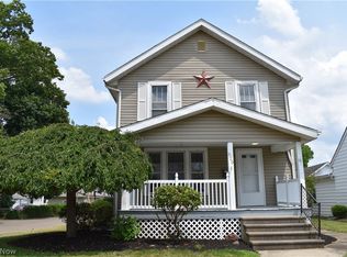 625 Oak St NW, New Philadelphia, OH 44663