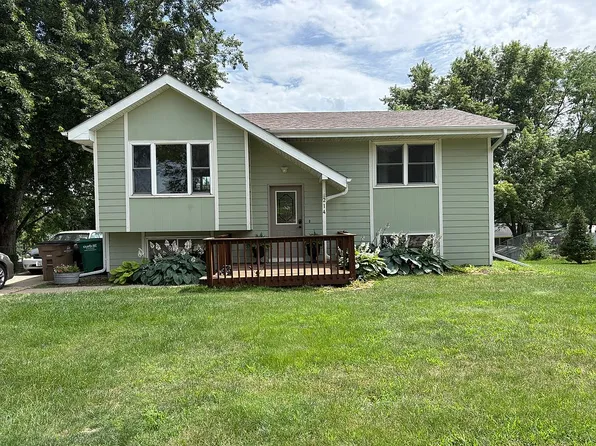 214 Spruce St, Norwalk, IA 50211