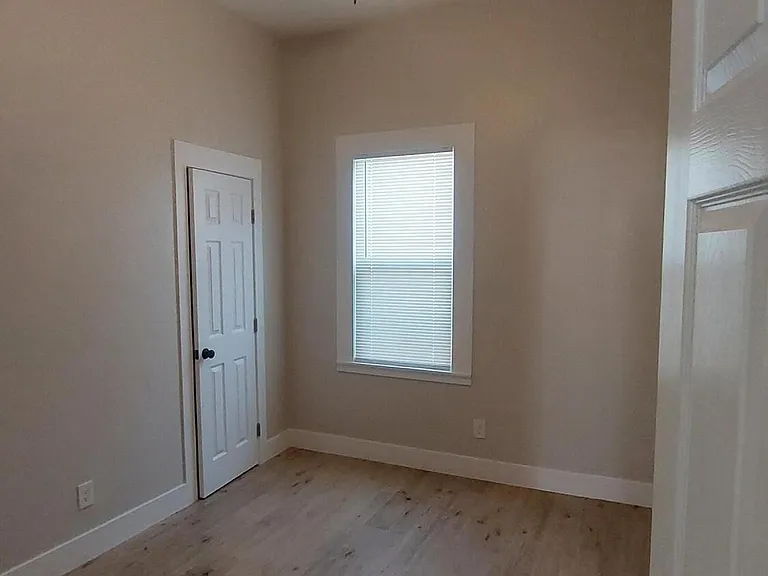 2414 San Diego Ave E #EL — Photo 24