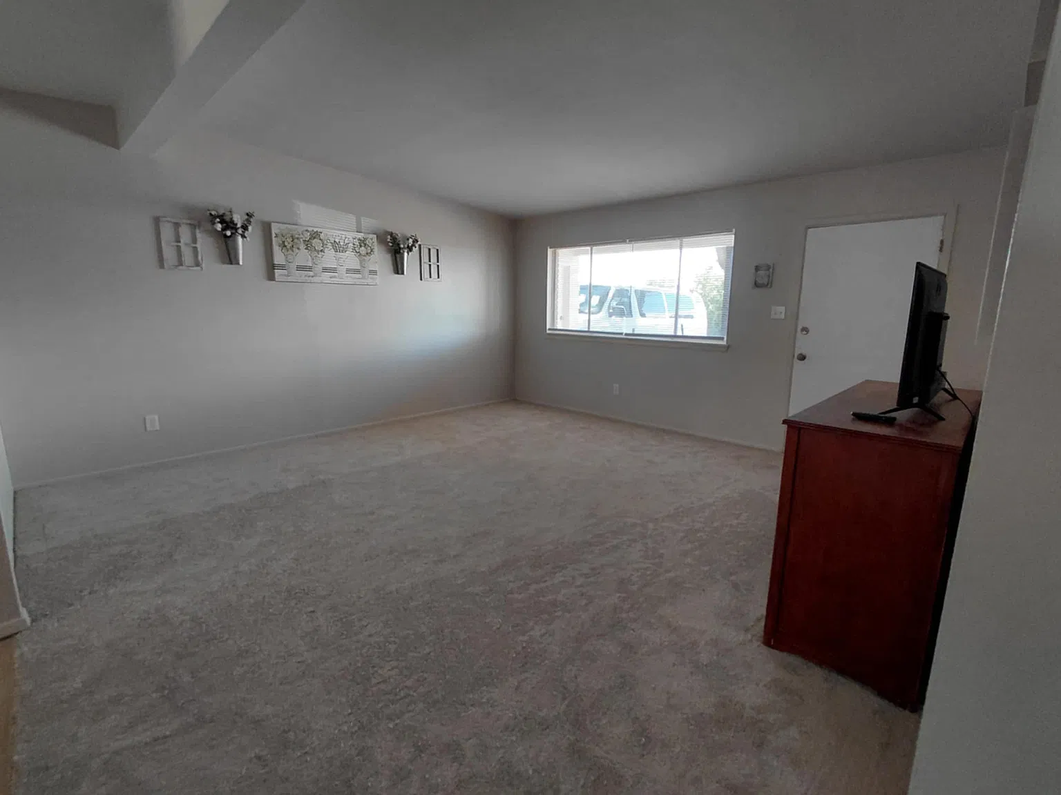 4 bed, 1521 sqft, $1,400 — Photo 4