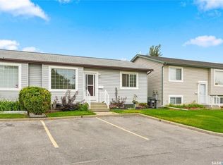 143 Gropper Cres #18, Saskatoon, SK S7M5W2