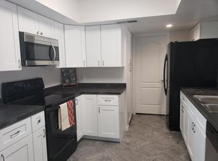 2325 W Temple St, Chandler, AZ 85224
