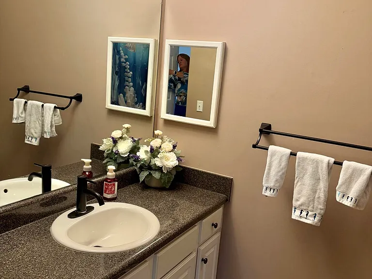 11710 Seashore Ln — Photo 11