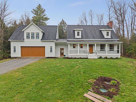 2nd image of 163 E Countryside Road