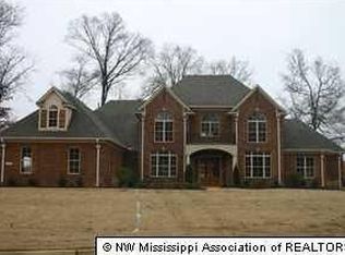 1655 Notting Hill Dr, Hernando, MS 38632