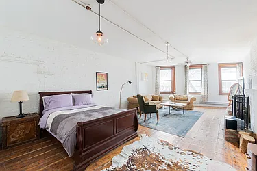 Rented by Ozymandius Realty