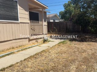 12143 Griffin Way, Auburn, CA 95602