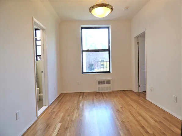 120 Sullivan Street image 1 of 12