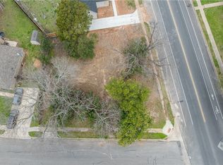 1300 N 34th St, Waco, TX 76710