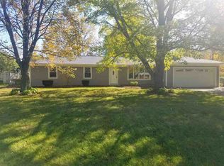 6902 Penrose Dr, Fort Wayne, IN 46835