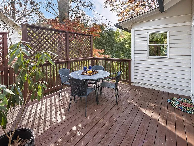 13 Parker Rd — Photo 23
