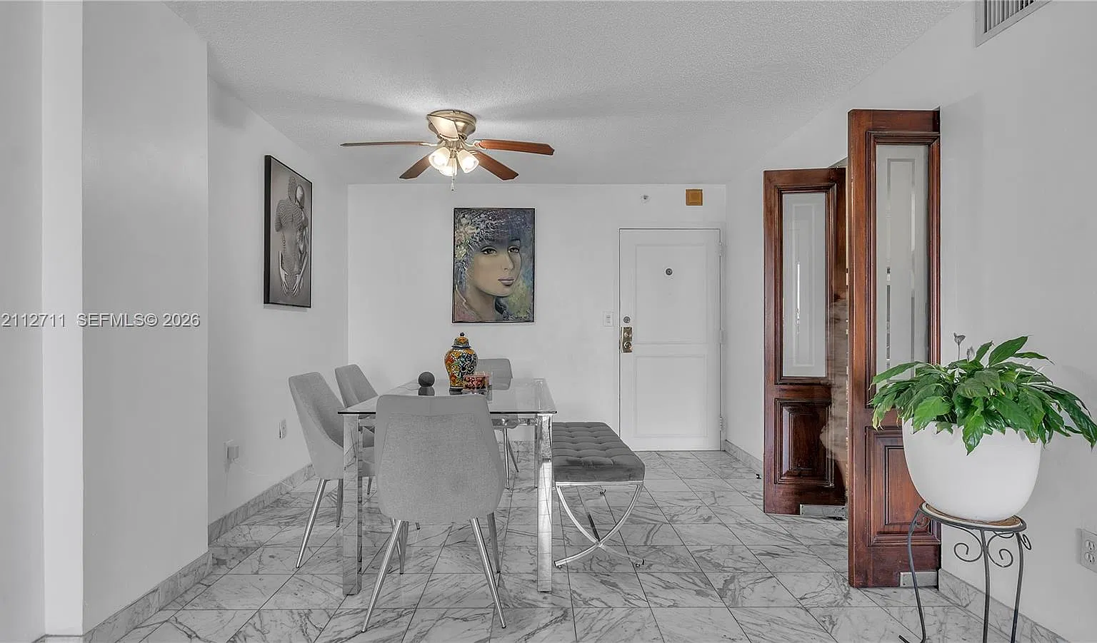 2 bed, 1030 sqft, $3,500 — Photo 4