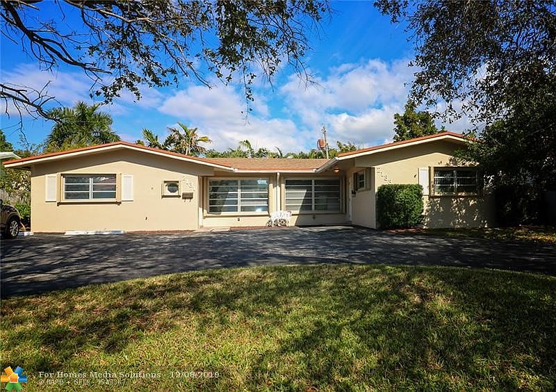 1st image of 2133 NE 51st Ct
