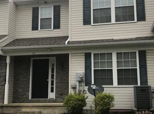 32 Bradford Dr, Leola, PA 17540