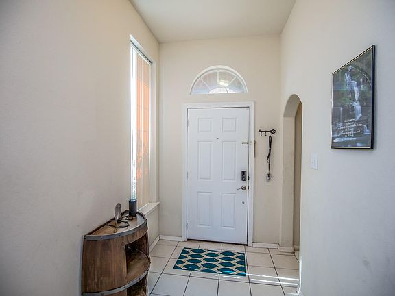 3rd image of 20218 Wrights Crossing St