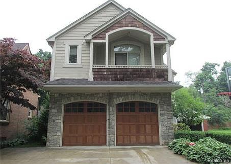 1st image of 1850 Lakeland Ave