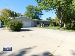 N5827 Hwy 117, Cecil, WI 54111