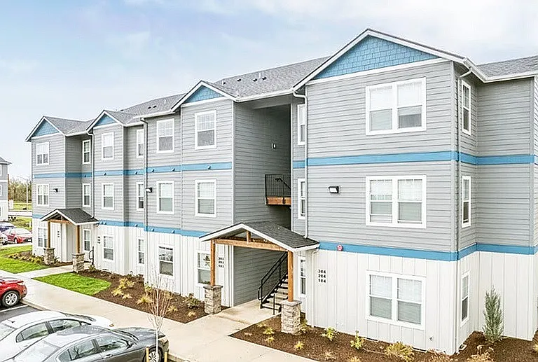 Eagle Pointe Blue Building