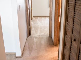 Canterbury-8 Apts., Lincoln, NE 68512