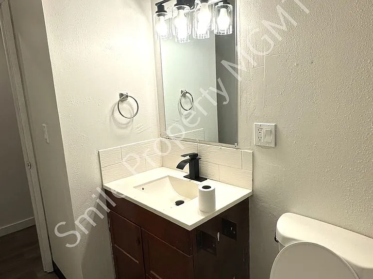 6555 SE 97th Ave — Photo 11
